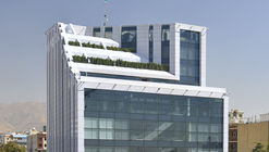 Sam Pasdaran / Razan Architects