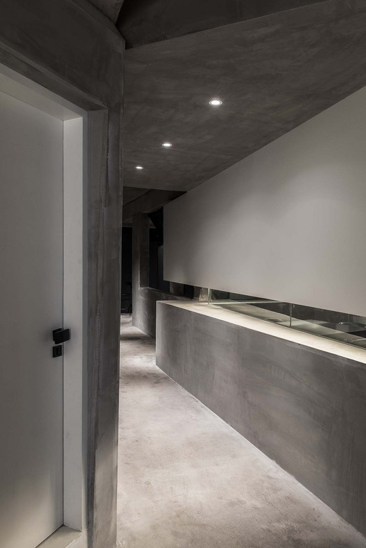 Variation In The Crack • Park Qian / FON STUDIO - Image 31 of 38