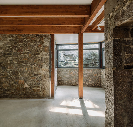 Wanfenglin Stone House / Semisótano arquitectos ( RGRM arquitectos) - Image 10 of 26