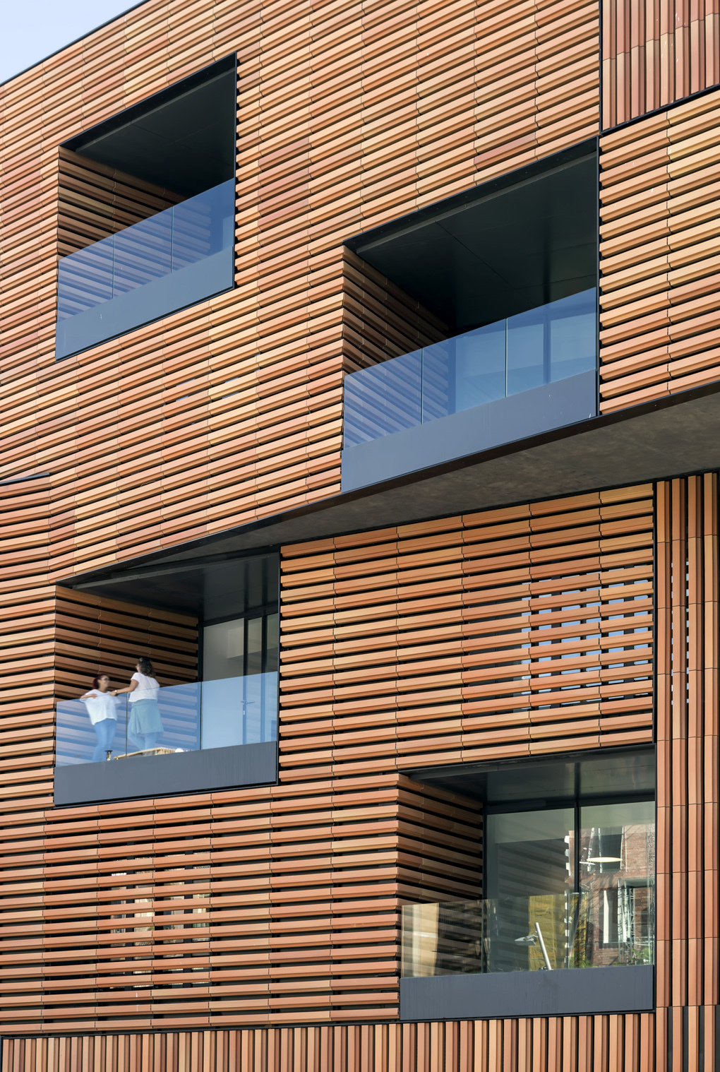 Gallery of Escola Massana, Art and Design Center / Estudio Carme Pinós 4