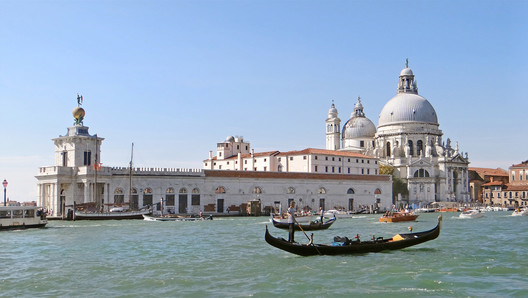 City vs. Water: Understanding How Venice Was Built - Image 2 of 11