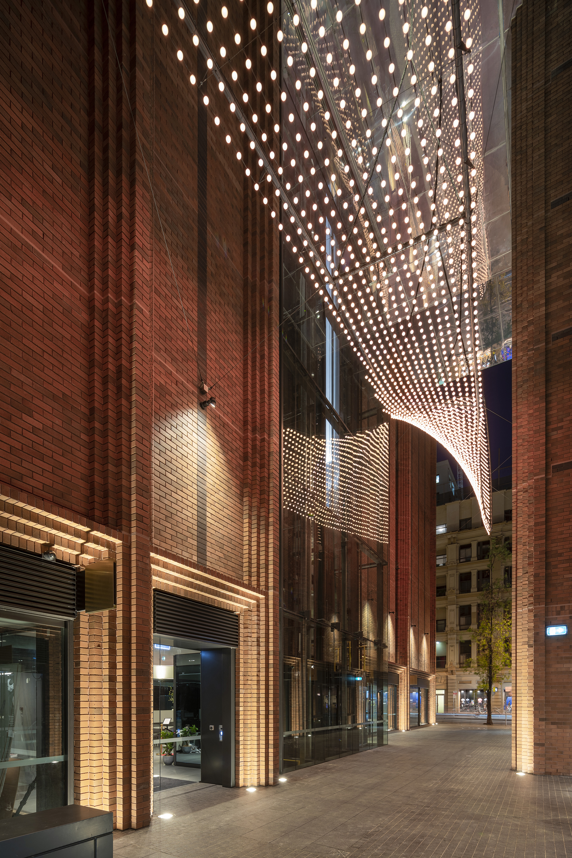 Gallery of ARC / Koichi Takada Architects - 4
