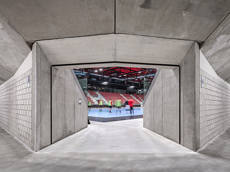 WIN4 Sports Centre / EM2N | ArchDaily