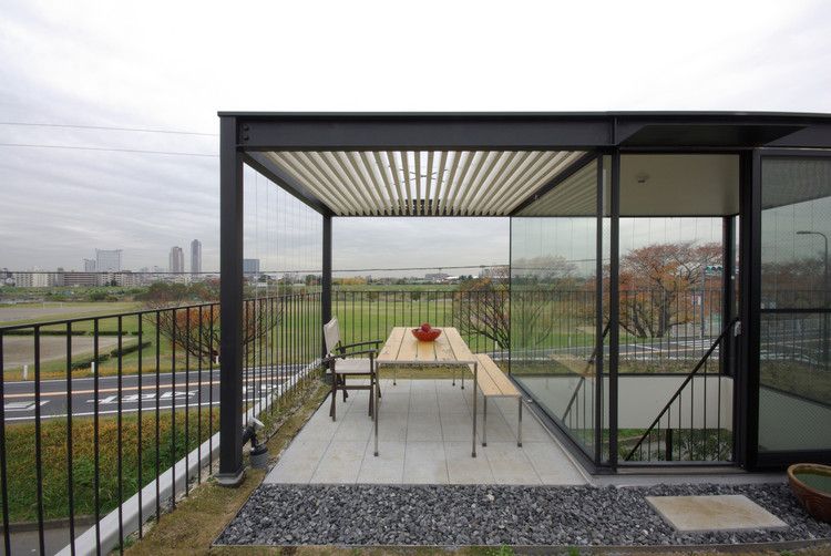 House in Tamagawa / Case Design Studio - Fence, Garden, Handrail