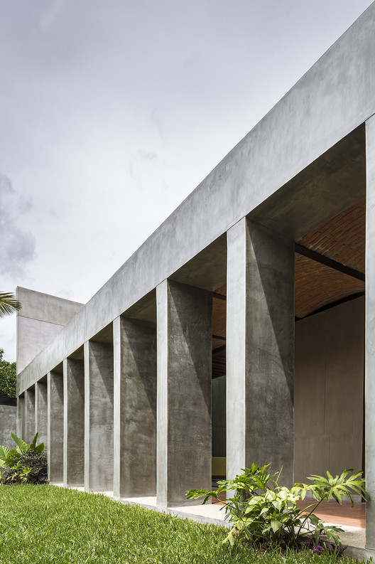 Casa Ataulfo / Apaloosa Estudio de Arquitectura y Diseño - Imagen 27 de 43