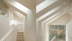 Sun-Filled Spaces Created By Skylights In 20 Architectural Projects