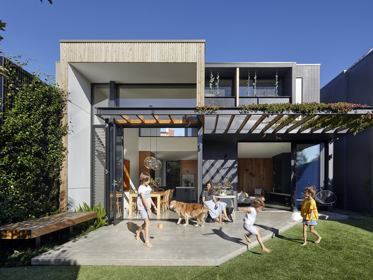 Fitzroy North House / BENT Architecture Fitzroy North House / BENT Architecture - Image 1 of 23