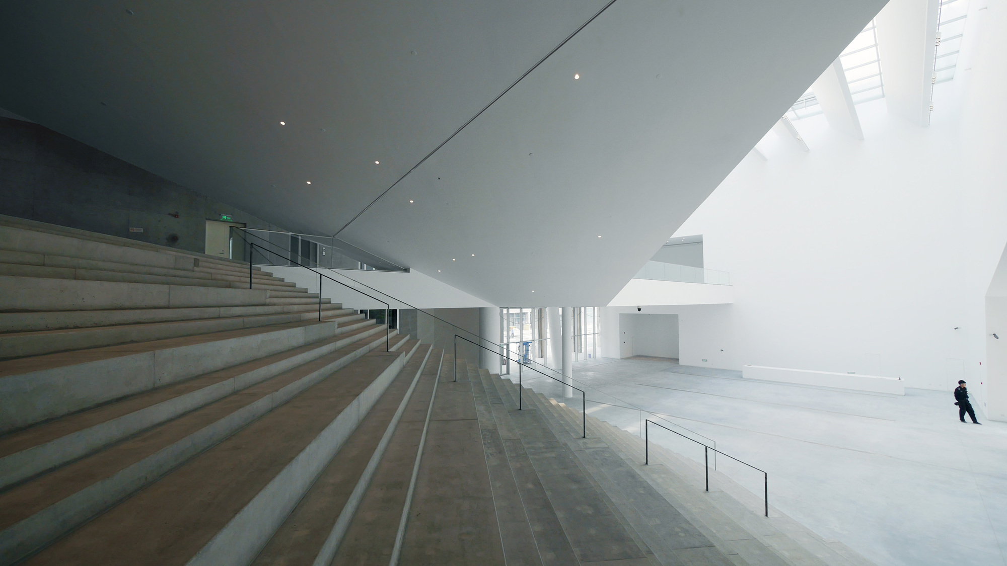 画廊 朱锫:建筑应该回应自然,而不是模仿自然 - 18