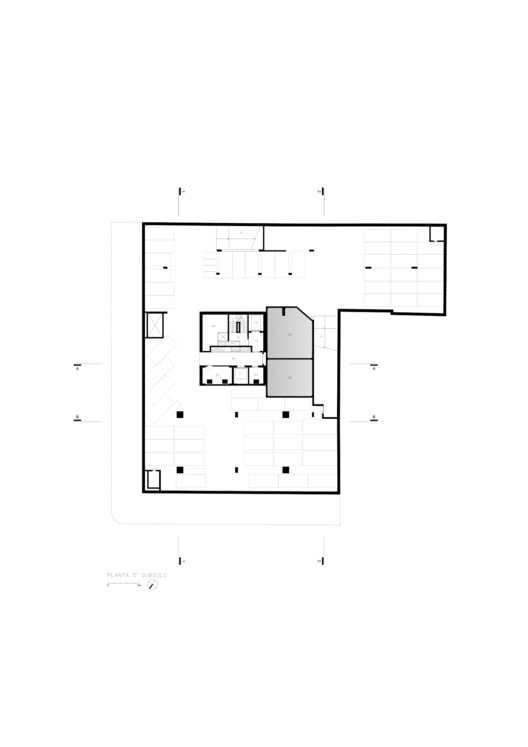 Santos Augusta Building / Isay Weinfeld Santos Augusta Building / Isay Weinfeld - Image 11 of 18