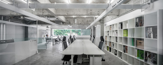 Escritório Edgelab Studio / Edgelab Studio - Imagem 13 de 36