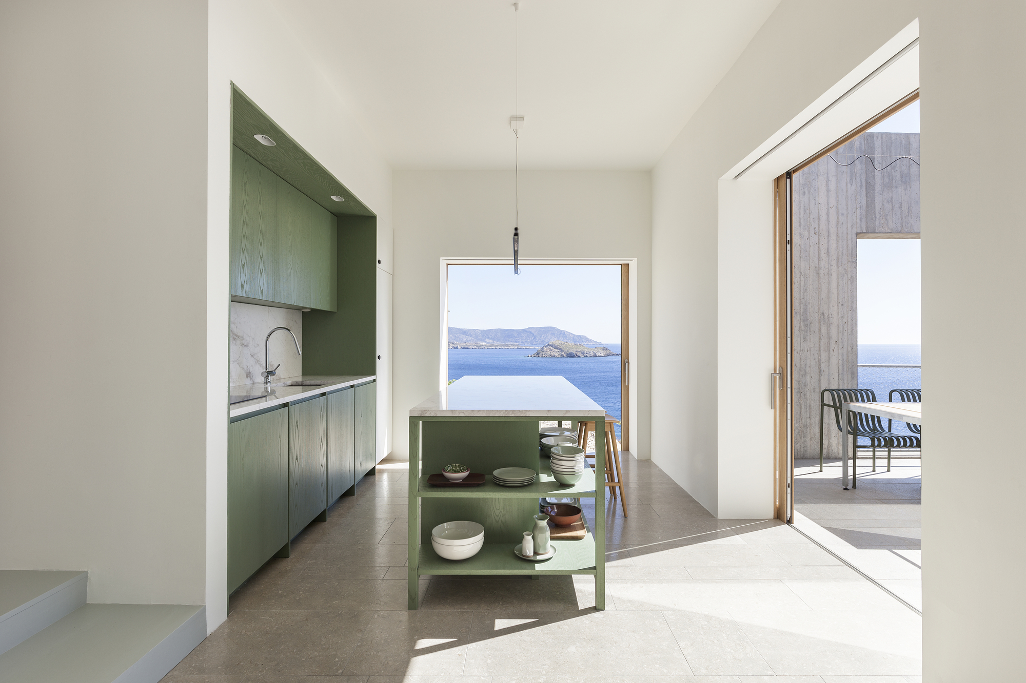 Gallery of Patio House / OOAK Architects 11