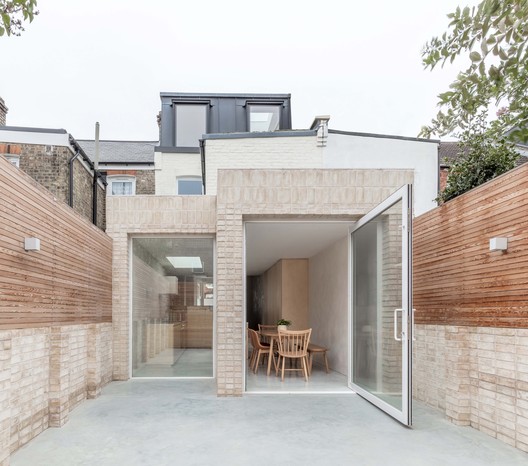 Rosyln Road / Magri Williams Architects - Image 1 of 22