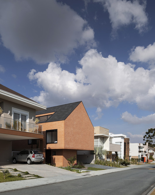 Casa CM / Arquea Arquitetos - Imagen 7 de 25