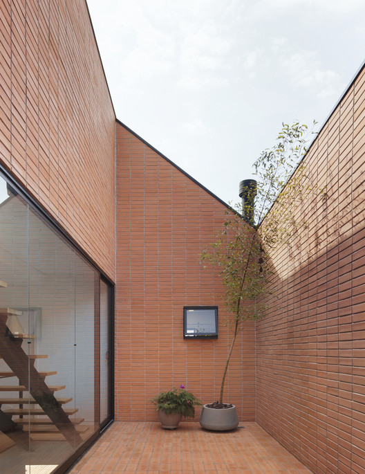 Casa CM / Arquea Arquitetos - Imagen 10 de 25