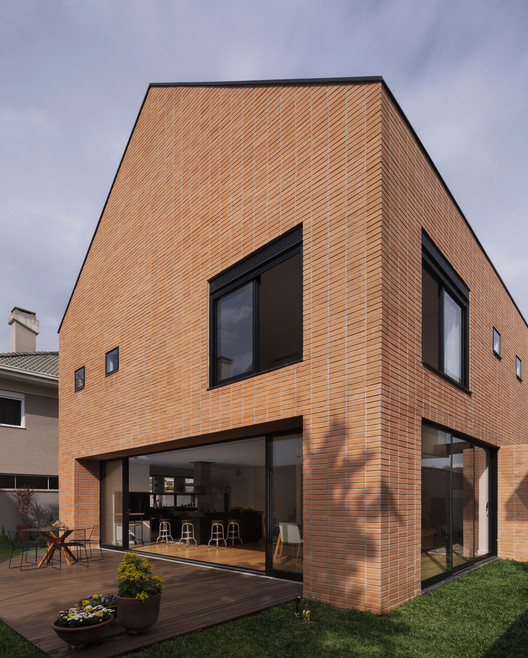 Casa CM / Arquea Arquitetos - Imagen 4 de 25