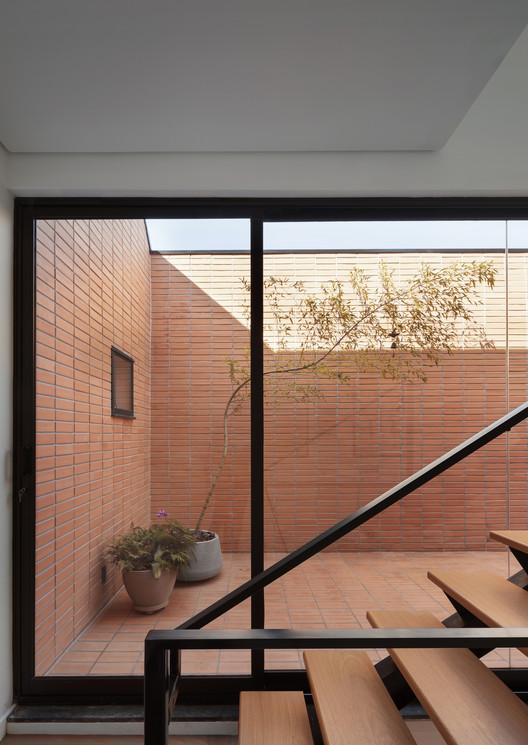Casa CM / Arquea Arquitetos - Imagen 2 de 25