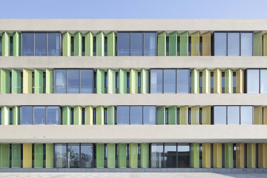 Experimental Primary School of Suzhou Science and Technology Town / Atelier Z+ , Dplus Studio - Image 29 of 48