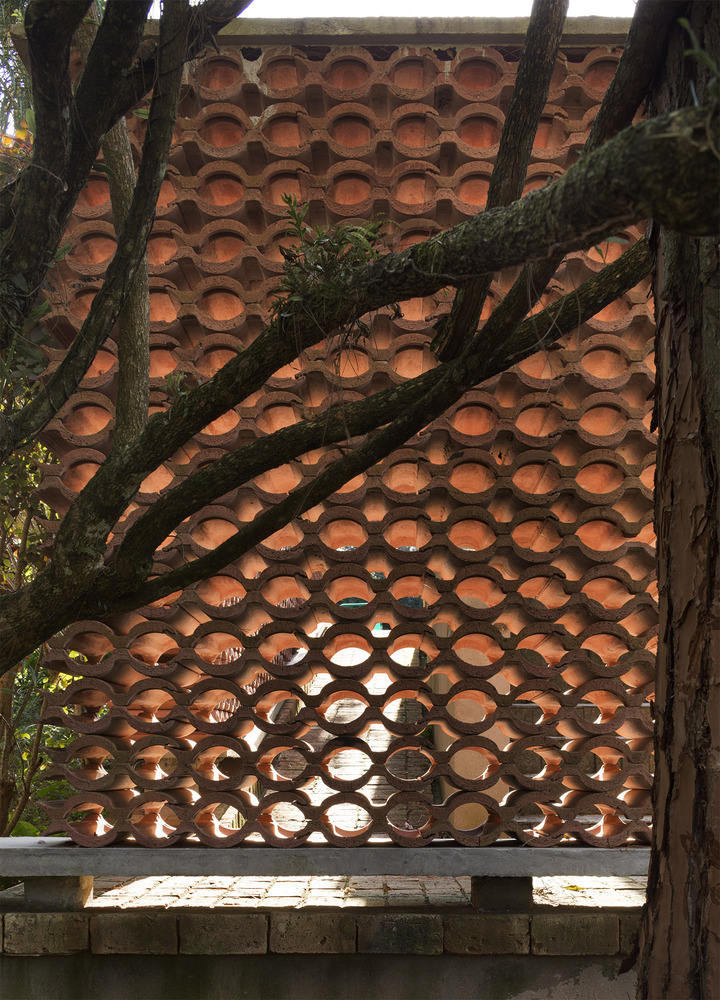 Sauna São Roque / messina | rivas - Fachada, Viga, Arco
