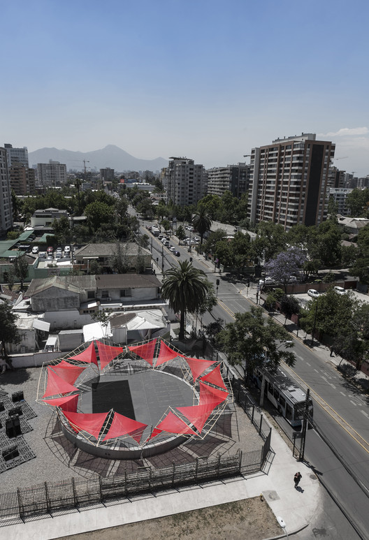 Exploring double curvature in bamboo structures to activate disused public spaces - Image 5 of 14
