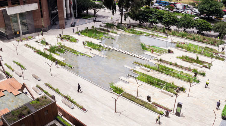 Humedal Urbano Usaquén / CESB / Obraestudio - Sustentabilidad, Jardín, Fachada