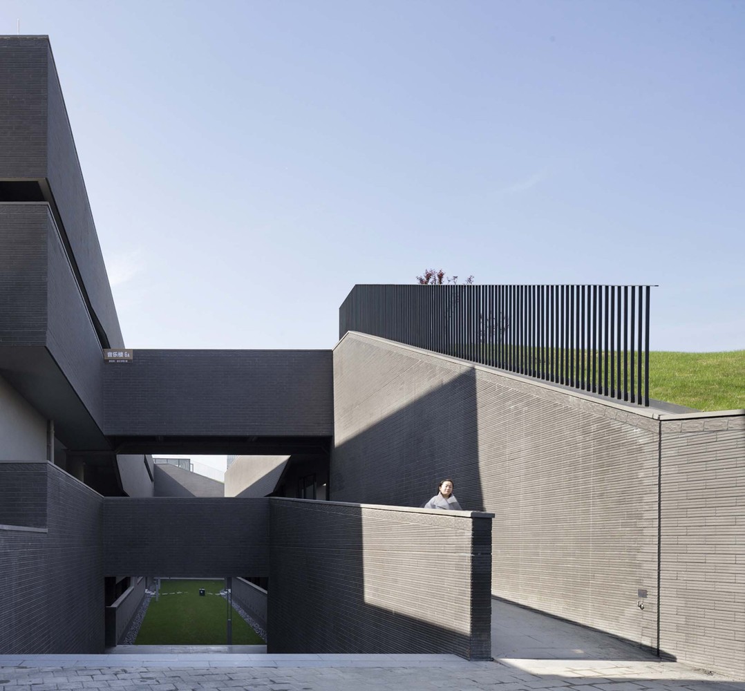 Gallery of Music Department Complex in Zhejiang Conservatory of Music ...
