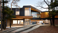 Boler Mountain Chalet Redevelopment / Architects Tillmann Ruth Robinson