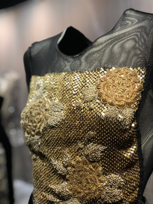 A cor e a busca pelo pertencer de Charles Fréger no Armani/Silos - Imagem 6 de 21