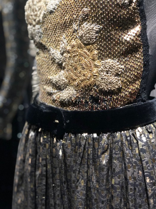 A cor e a busca pelo pertencer de Charles Fréger no Armani/Silos - Imagem 21 de 21