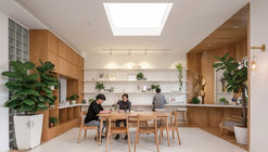 Interior Design of Hongyue Reception Center / SSDesign