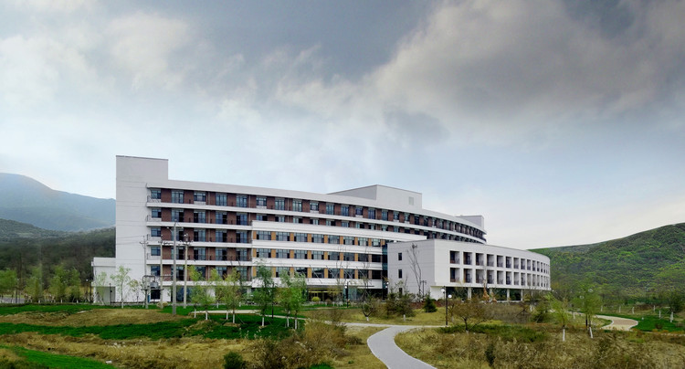 Centro de Pós-Parto Shengjing da Universidade Médica da China / A Space Studio - Mais Imagens