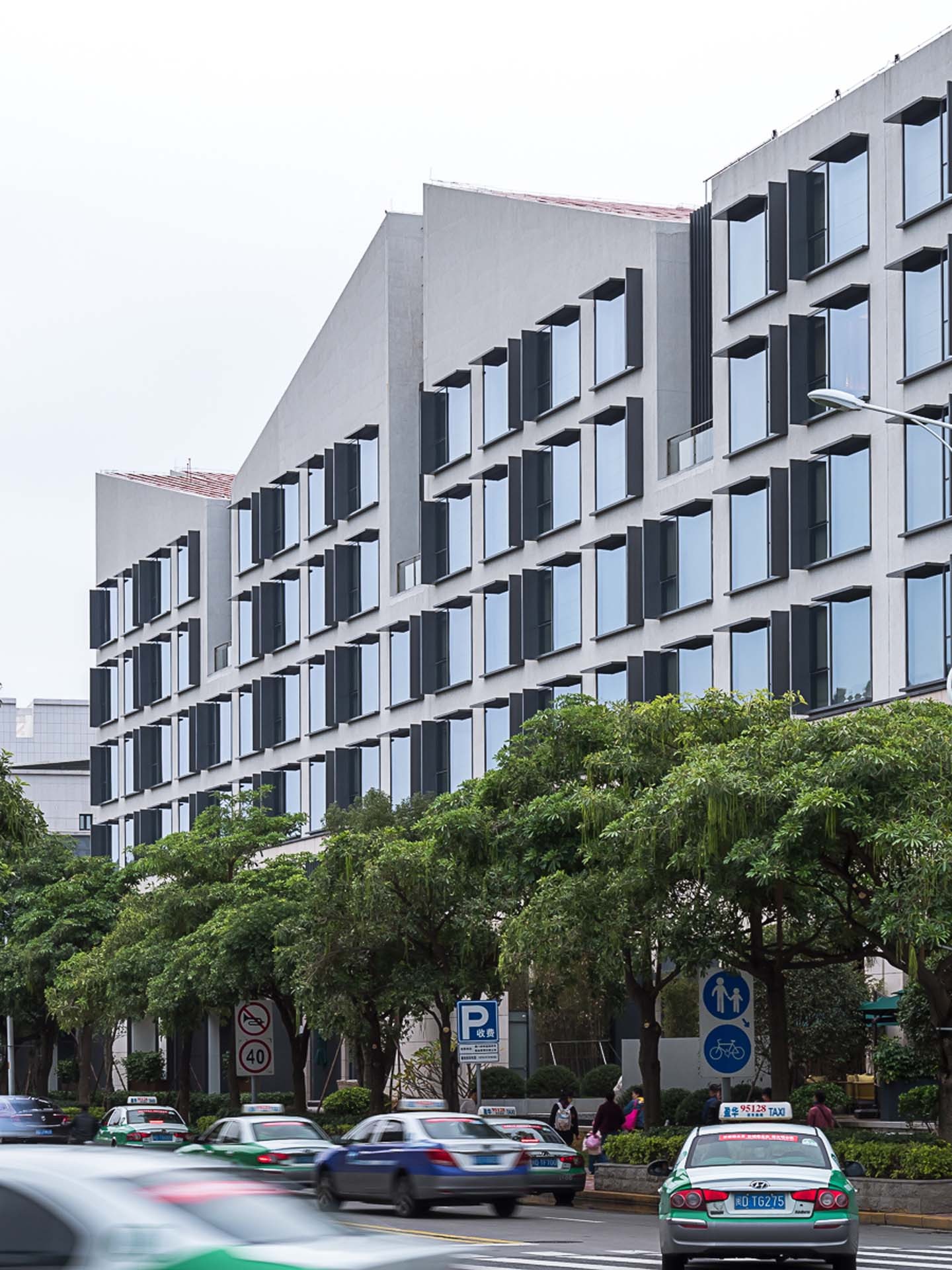 Gallery of Joyze Hotel Xiamen, Curio Collection by Hilton / Tanghua