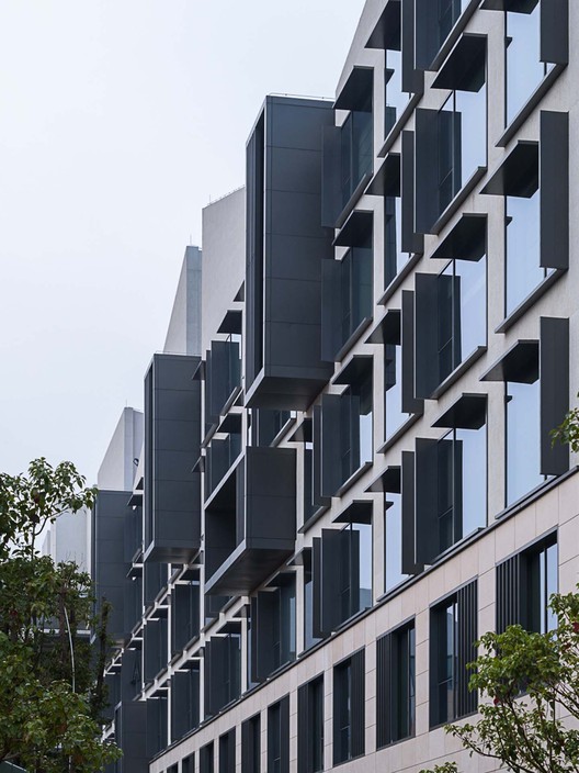 Joyze Hotel Xiamen, Curio Collection by Hilton / Tanghua Architect & Associates - Image 10 of 20