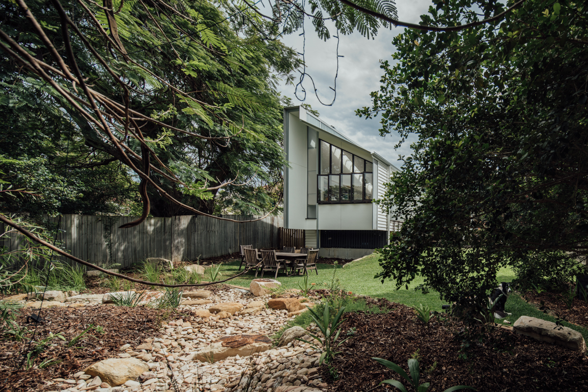 Gallery of Yeronga House / Tim Architects 14
