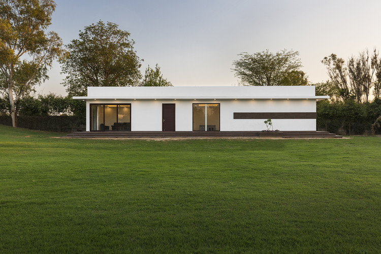 Outhouse / Delhi Collective - Houses, Garden, Door, Facade