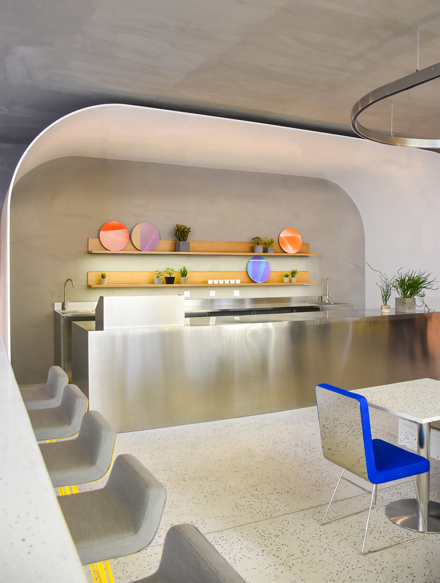 Gallery of Green Option Food Court / RAMOPRIMO 26