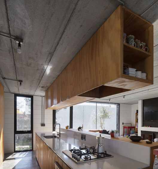 Casa Bio / gualano + gualano: arquitectos - Image 6 of 33