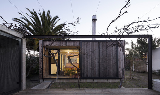 Casa Bio / gualano + gualano: arquitectos - Image 3 of 33