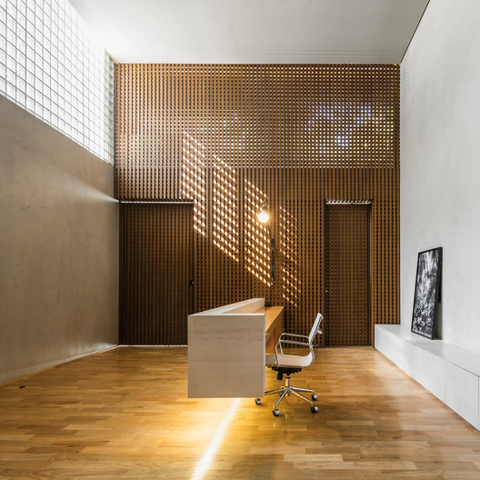 Edificio Único / Studio Arthur Casas - Imagen 4 de 21