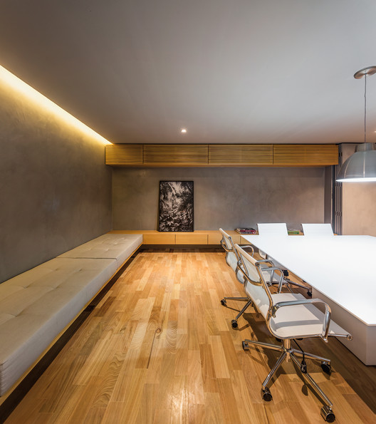 Edificio Único / Studio Arthur Casas - Imagen 9 de 21