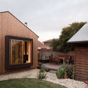Urban Barnyard House / Inbetween Architecture - Exterior Photography, Residential, Facade