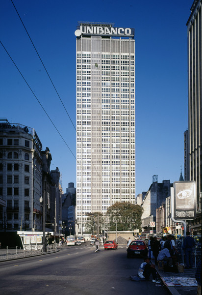 Do you know the architect Aurelio Martinez Flores? Do you know the architect Aurelio Martinez Flores? - Image 7 of 19