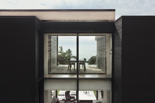 Residence Le Nid / Anne Carrier Architecture - Image 2 of 18