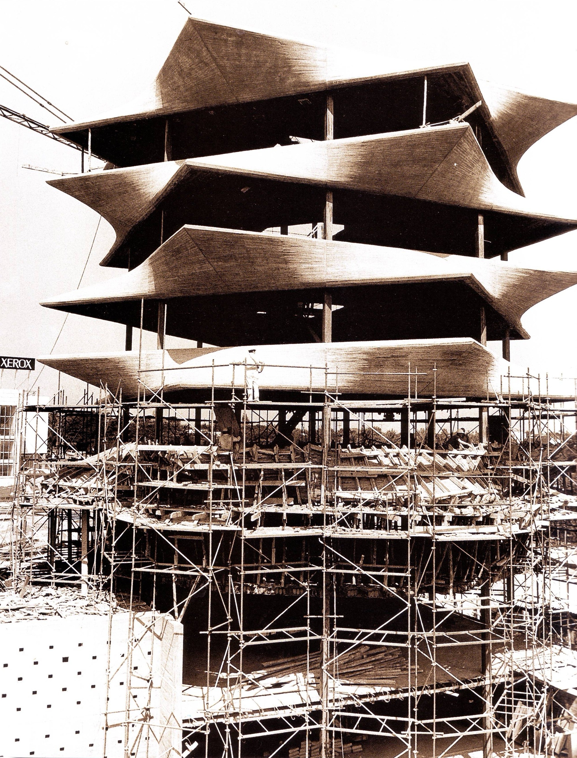 Galería de Clásicos de Arquitectura: Laboratorios JORBA (La ‘Pagoda ...