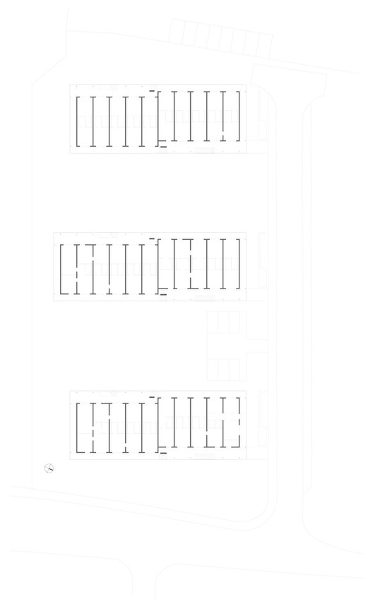 Planta - Abrigo para os sem-teto / RKW Architektur +