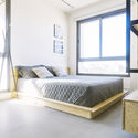 Artsy Apartment / BARRA Arquitetos - Apartment Interiors