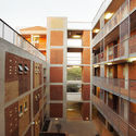 Dormitorios estudiantiles Barnato - Fase 1 / 26’10 south Architects - Ampliación