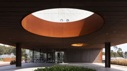 Hampton by Hilton Carrasco / gualano + gualano: arquitectos