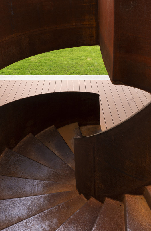 Hampton by Hilton Carrasco / gualano + gualano: arquitectos - Image 19 of 43