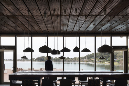 Hampton by Hilton Carrasco / gualano + gualano: arquitectos - Image 8 of 43