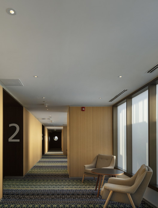 Hampton by Hilton Carrasco / gualano + gualano: arquitectos - Image 14 of 43